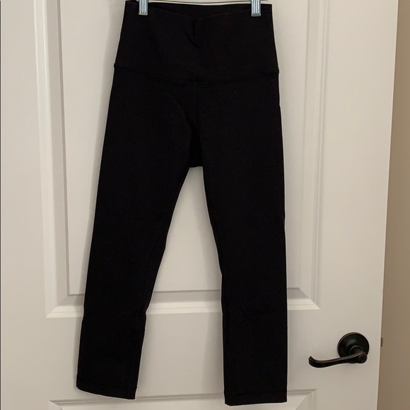 Lululemon crop leggings - Picture 3 of 4